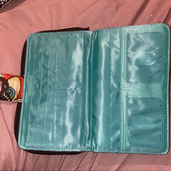 Vera Bradley Wallet - Picture 2 of 3